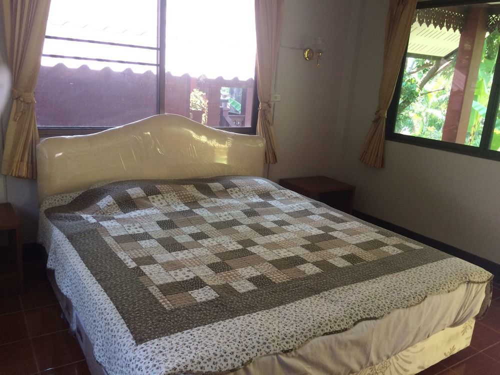 Ban Suan Klang Muang Resort Mae Hong Son Exterior foto
